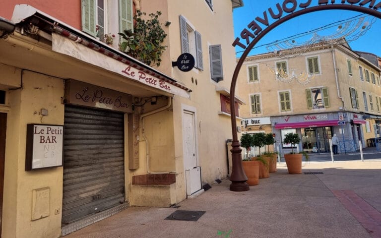 illust_le_petit_bar_2025